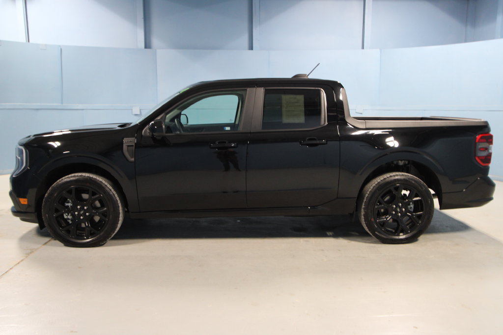 Used 2025 Ford Maverick Lobo AWD/4WD image 33