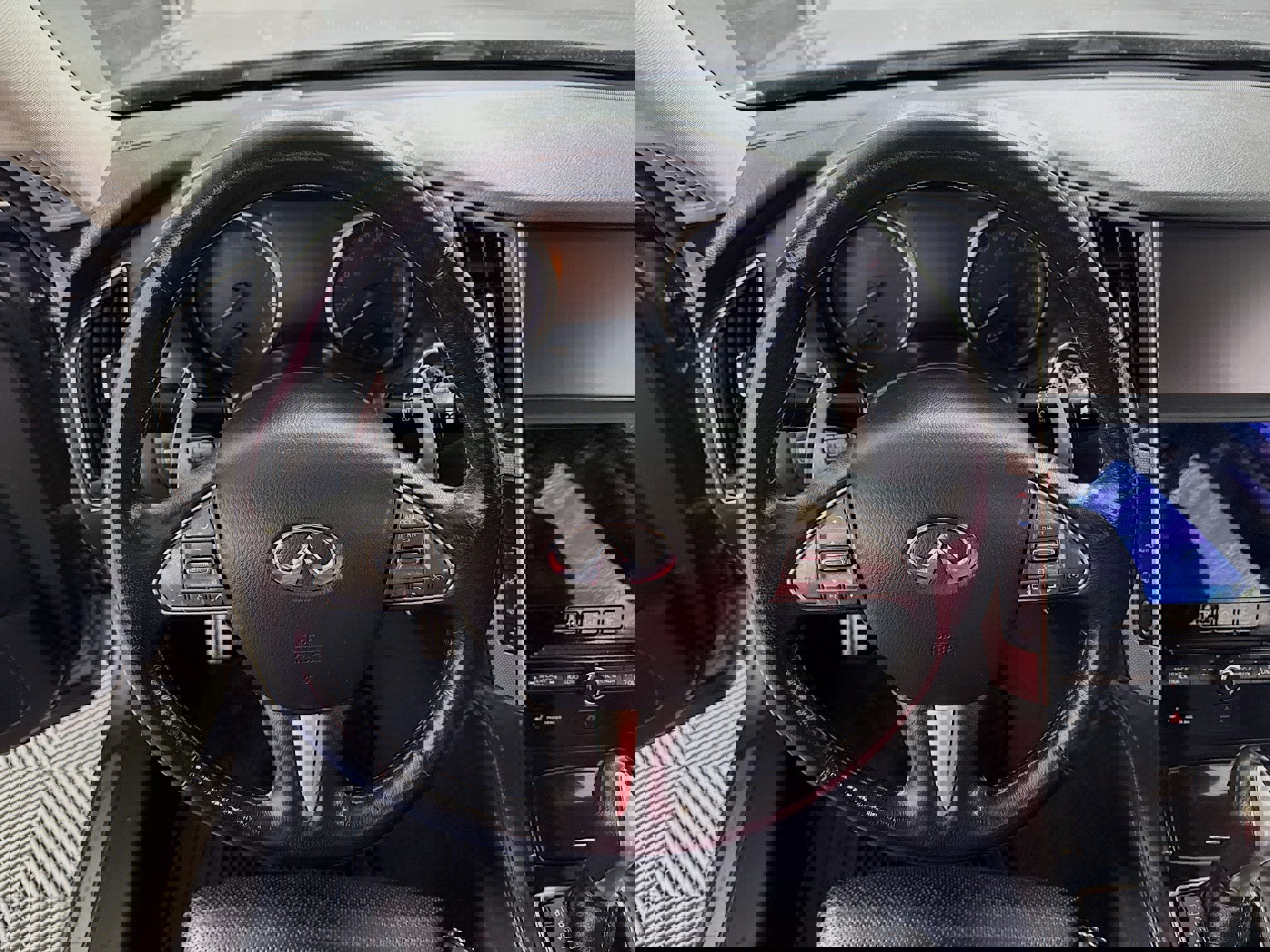 Used 2015 INFINITI Q50 AWD w/ Navigation Package image 15