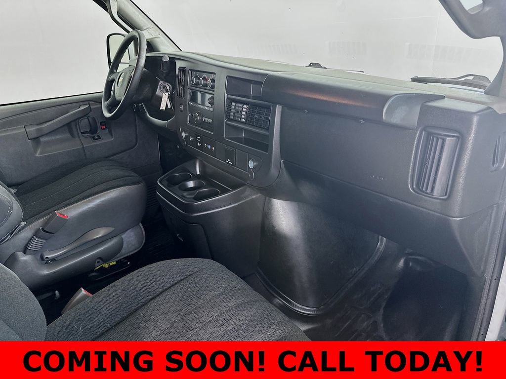 Used 2024 Chevrolet Express 2500 w/ Driver Convenience Package image 31