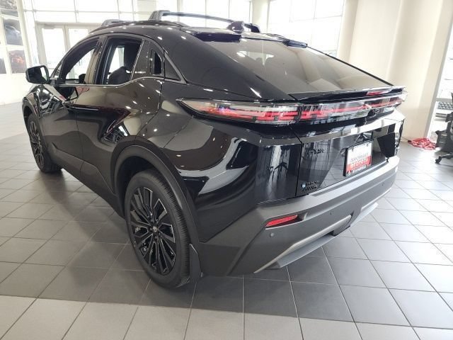 New 2026 Toyota C-HR AWD/4WD image 3