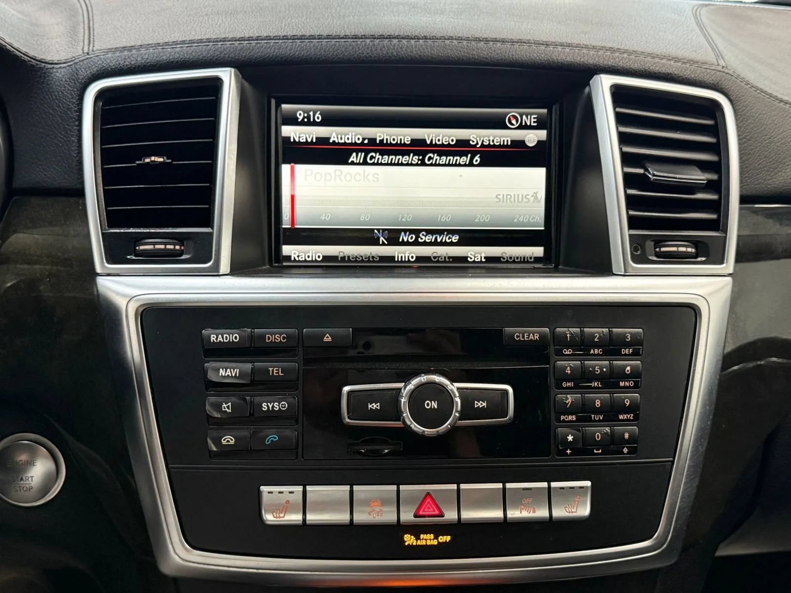 Used 2016 Mercedes-Benz GL 320 BlueTEC 4MATIC w/ Premium I Package image 36