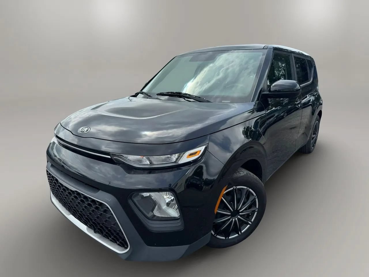 Used 2021 Kia Soul LX FWD image 1