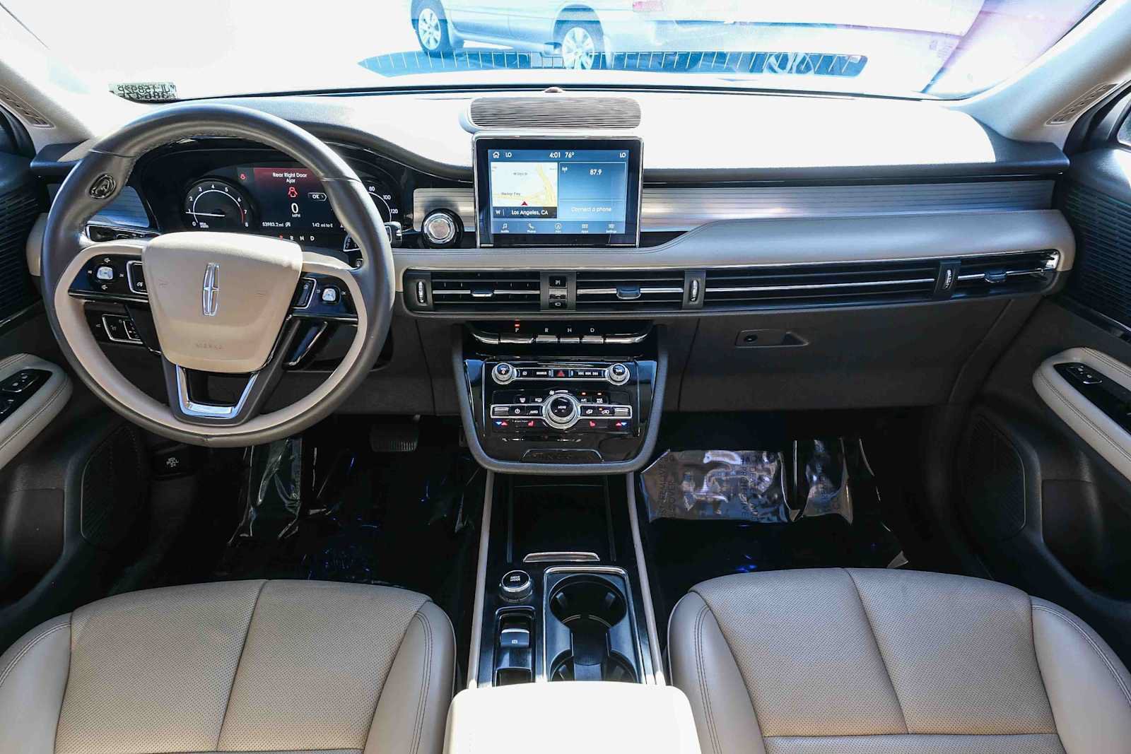 Used 2021 Lincoln Corsair FWD w/ Premium Package image 13