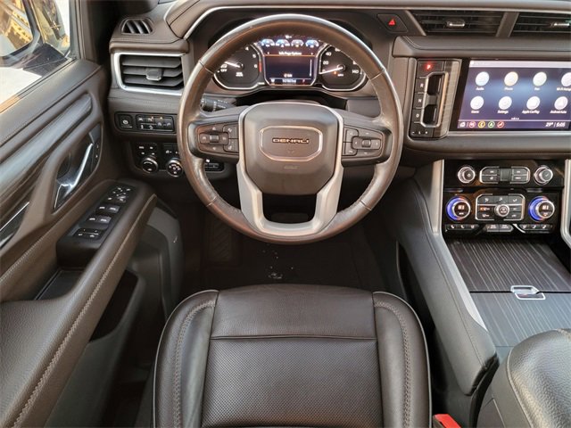 Used 2021 GMC Yukon XL Denali w/ Denali Ultimate Package image 28