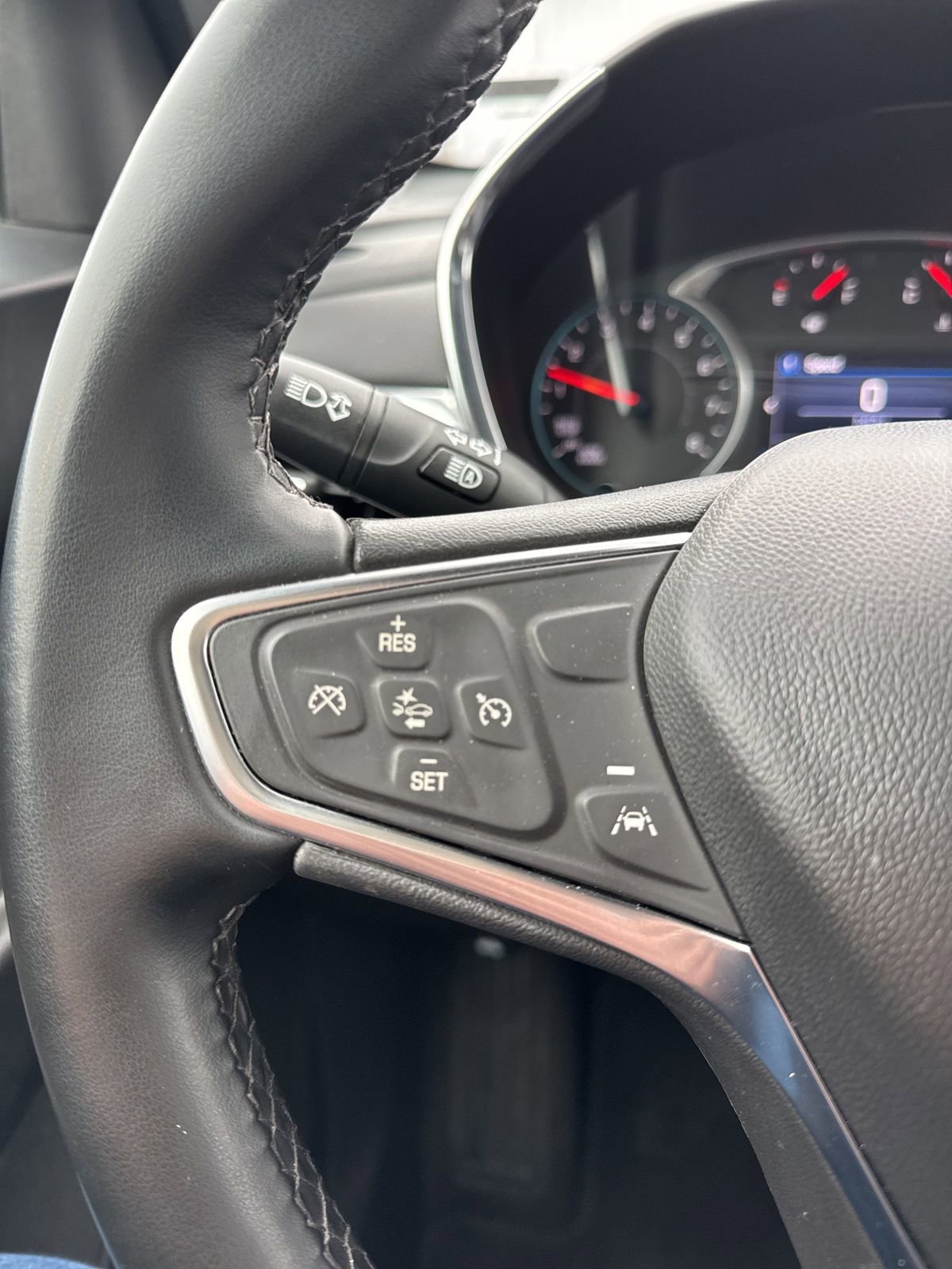 Used 2024 Chevrolet Equinox LT image 15