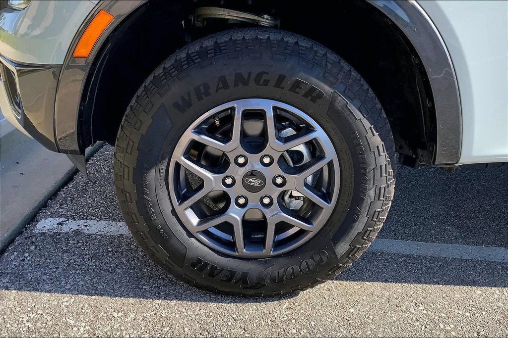 Used 2024 Ford Ranger XLT w/ Trailer Tow Package AWD/4WD image 9
