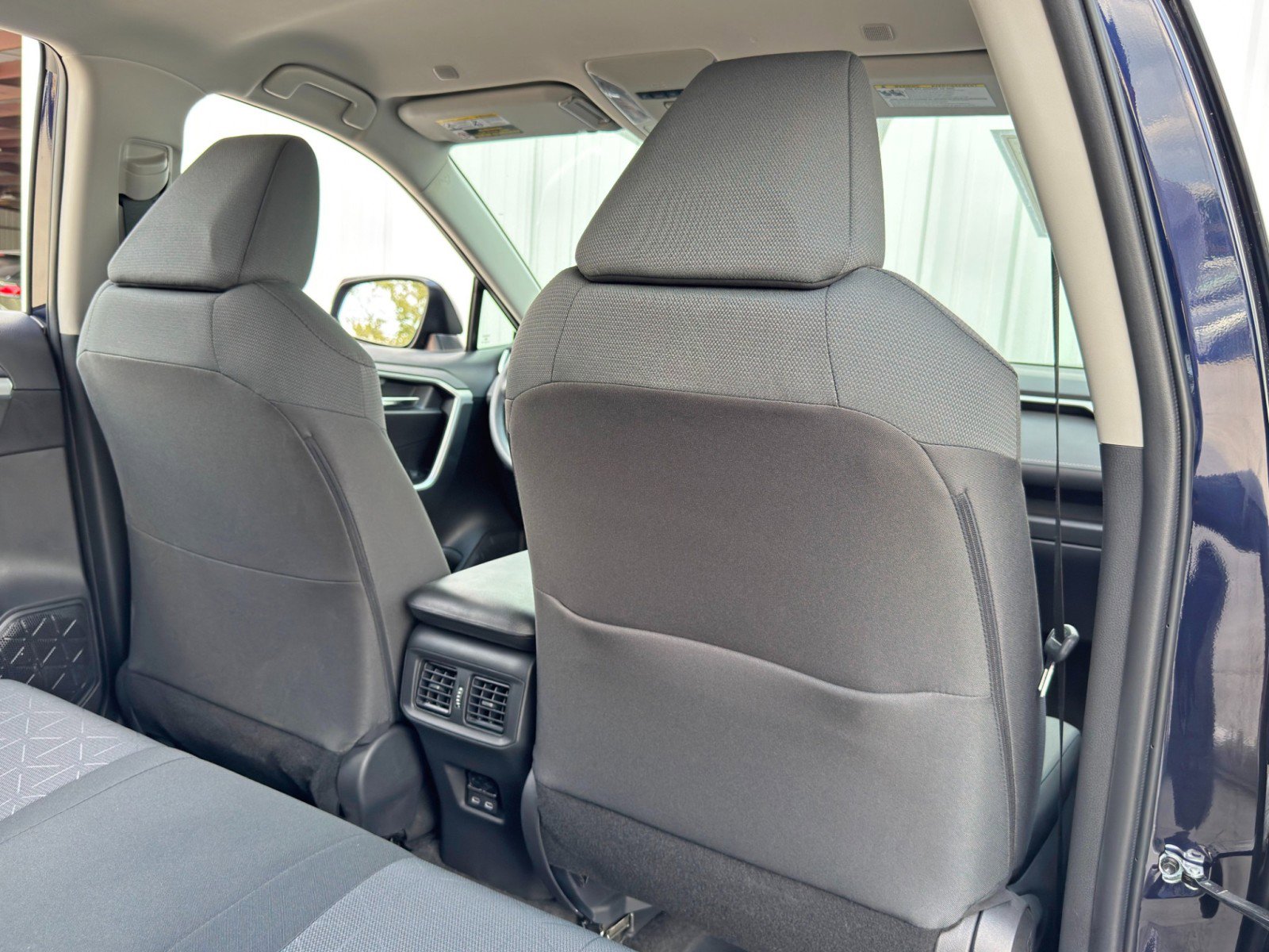 Used 2024 Toyota RAV4 XLE image 32