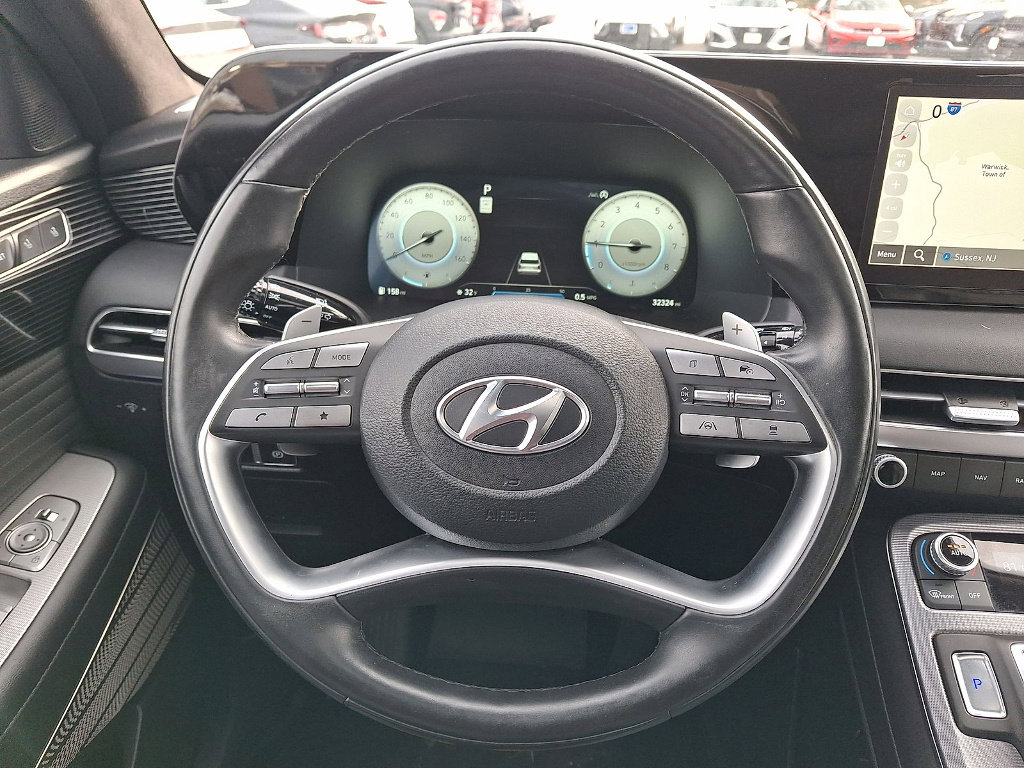Used 2023 Hyundai Palisade Calligraphy w/ Winter Package image 16