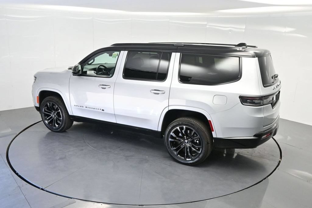 Used 2024 Jeep Grand Wagoneer Series II Obsidian w/ Quick Order Packagew 28T AWD/4WD image 62