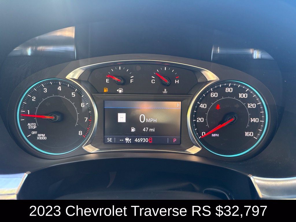 Used 2023 Chevrolet Traverse RS w/ LPO, Floor Liner Package AWD/4WD image 29
