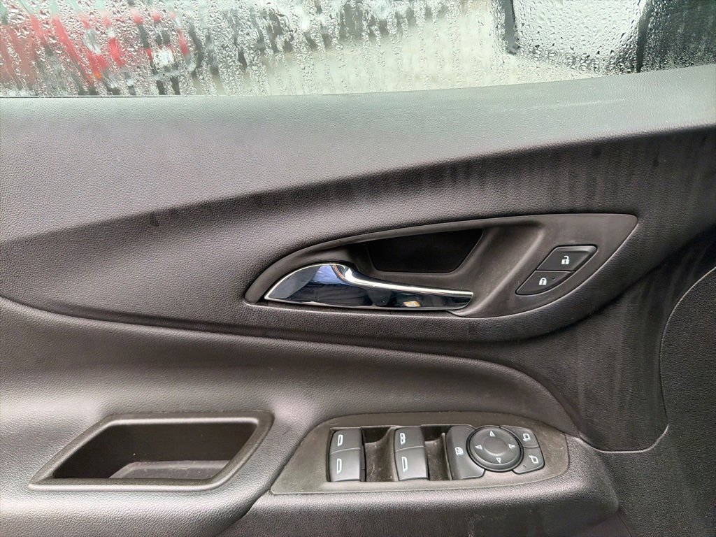 Used 2023 Chevrolet Equinox LT image 12