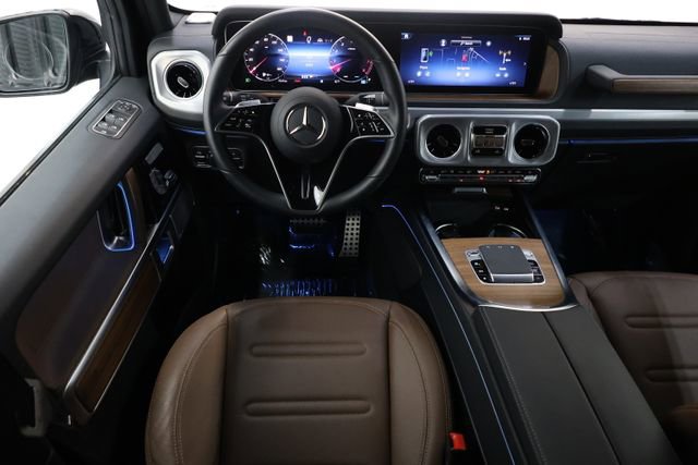 Used 2025 Mercedes-Benz G 550 image 90