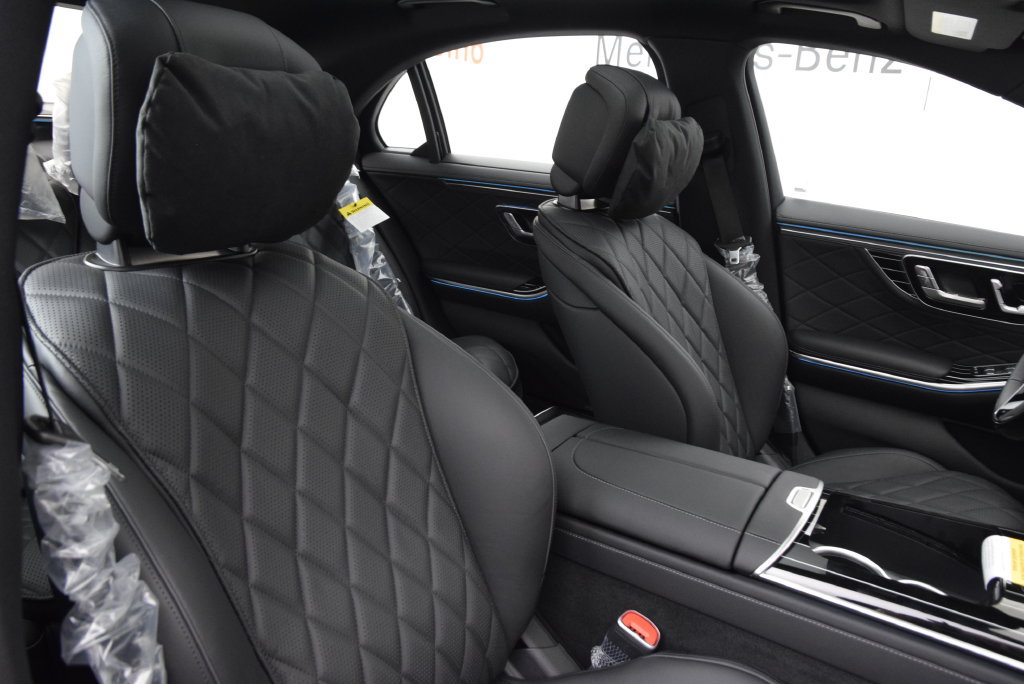 New 2027 Mercedes-Benz S 580 4MATIC Sedan image 17