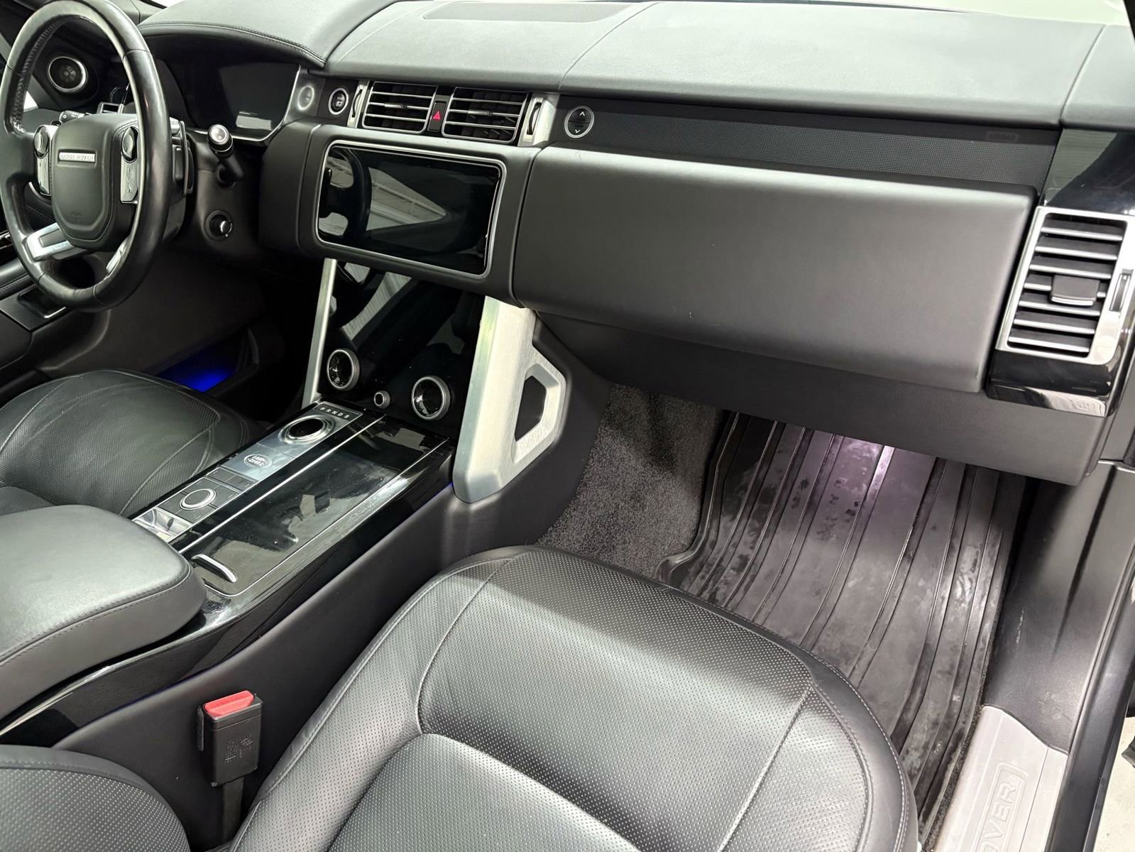 Used 2020 Land Rover Range Rover HSE AWD/4WD image 11
