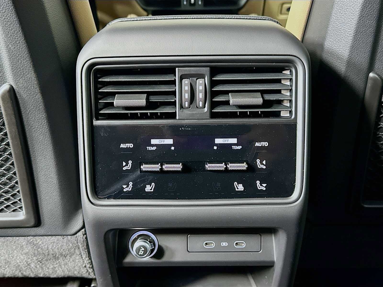 New 2026 Porsche Cayenne image 25