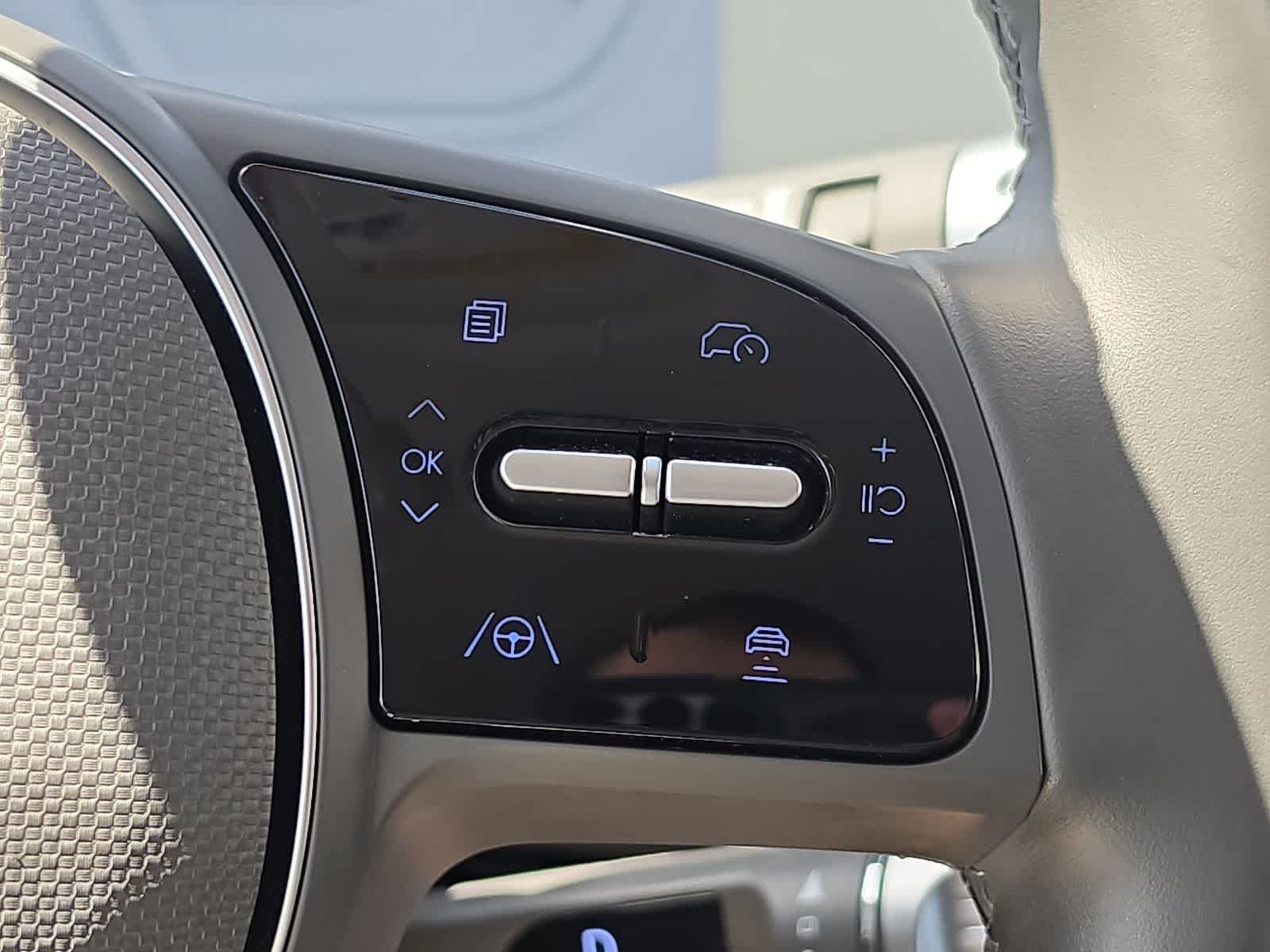 Certified 2024 Hyundai Ioniq 5 SEL RWD image 30