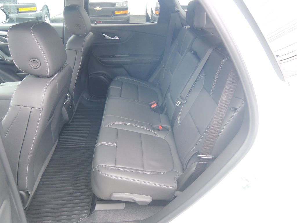 New 2026 Chevrolet Blazer LT w/ Midnight/Sport Edition image 26