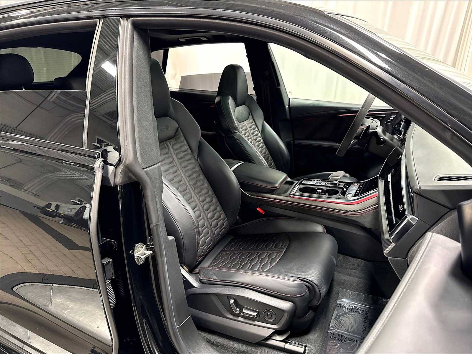 Used 2022 Audi RS Q8 AWD/4WD image 29