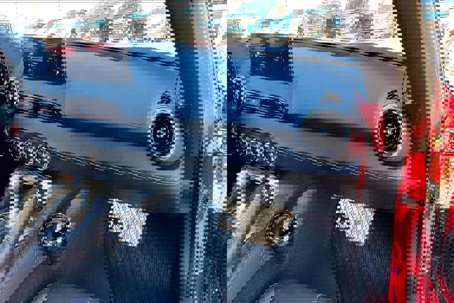 Used 2024 MAZDA MX-5 Miata RF Grand Touring w/ Weather Package image 18