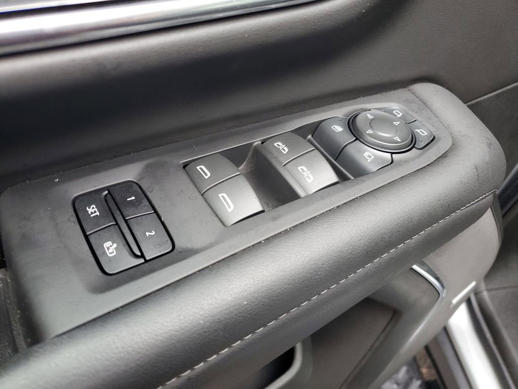 Certified 2024 Chevrolet Tahoe Z71 w/ Luxury Package image 26