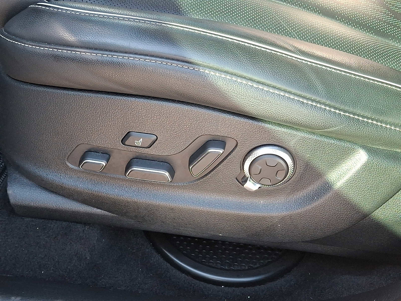 Used 2023 Genesis GV80 3.5T w/ Advanced Package image 11