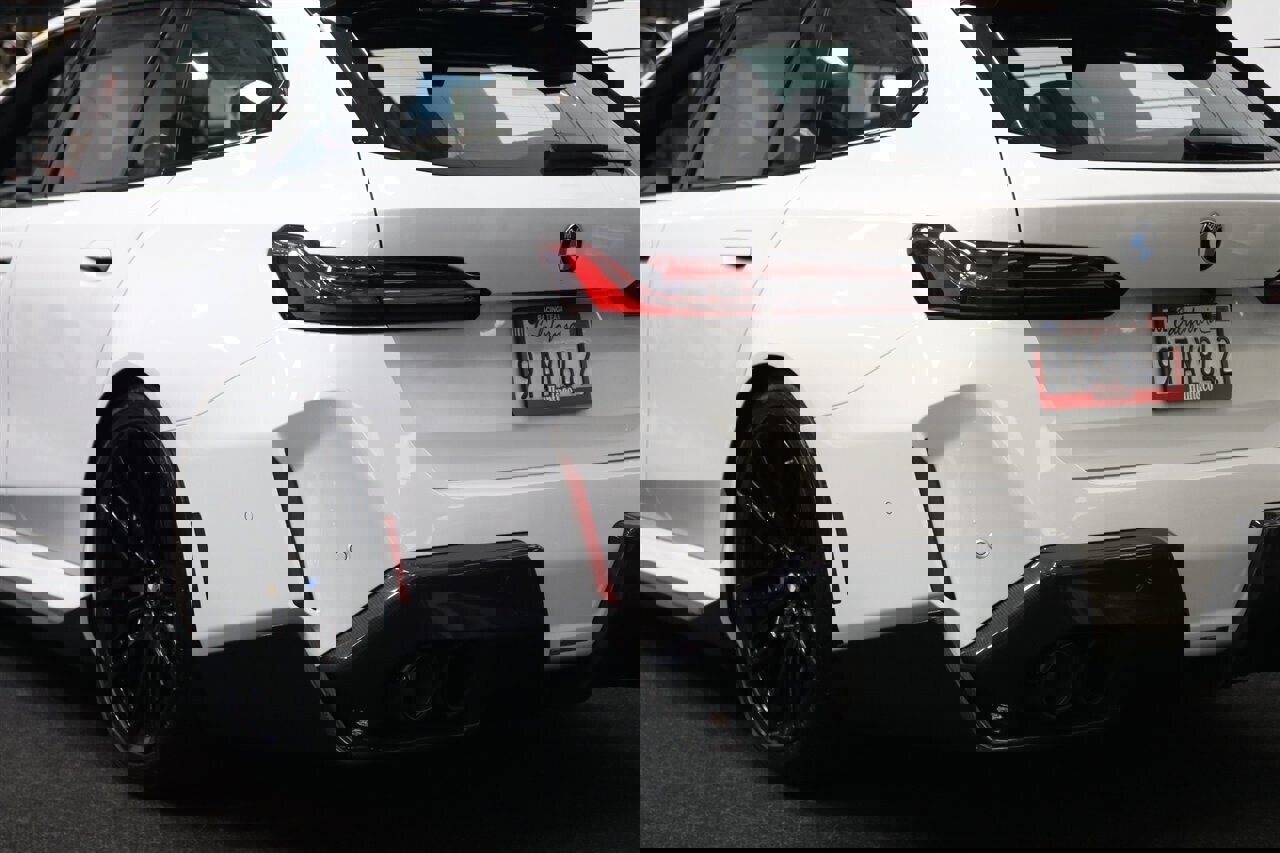 Used 2025 BMW M5 Touring w/ M Driver's Package image 13