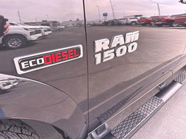 Used 2016 RAM 1500 Laramie w/ Convenience Group image 32