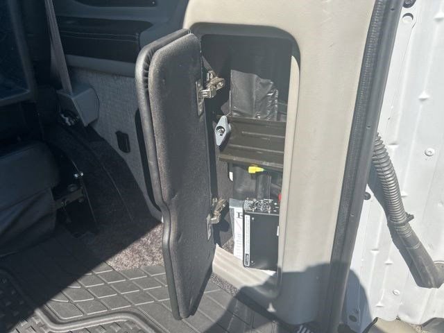 Used 2023 Chevrolet Express 2500 RWD image 34