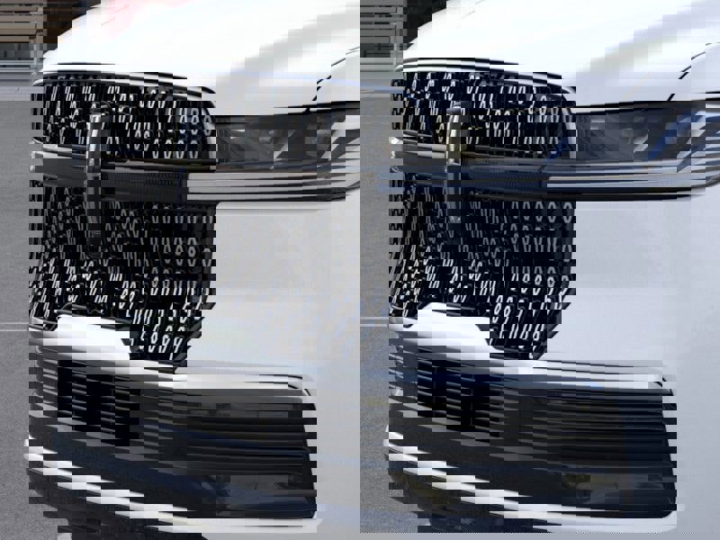 New 2025 Lincoln Navigator Reserve image 17