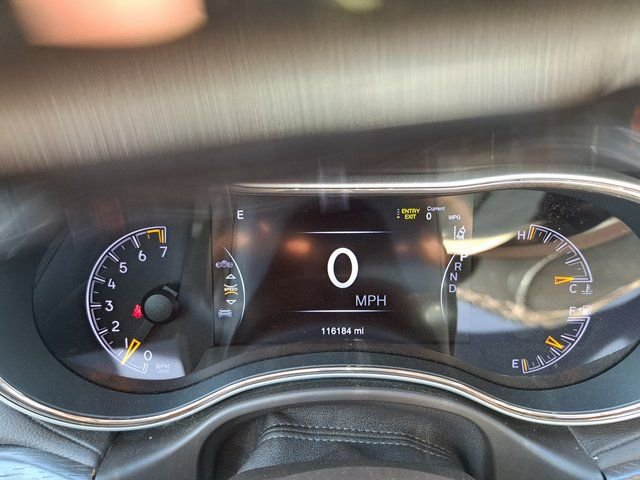 Used 2018 Jeep Grand Cherokee Summit image 11