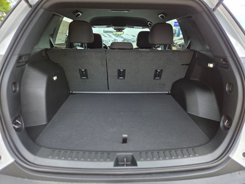 New 2026 GMC Terrain Elevation w/ Technology Package II FWD image 12
