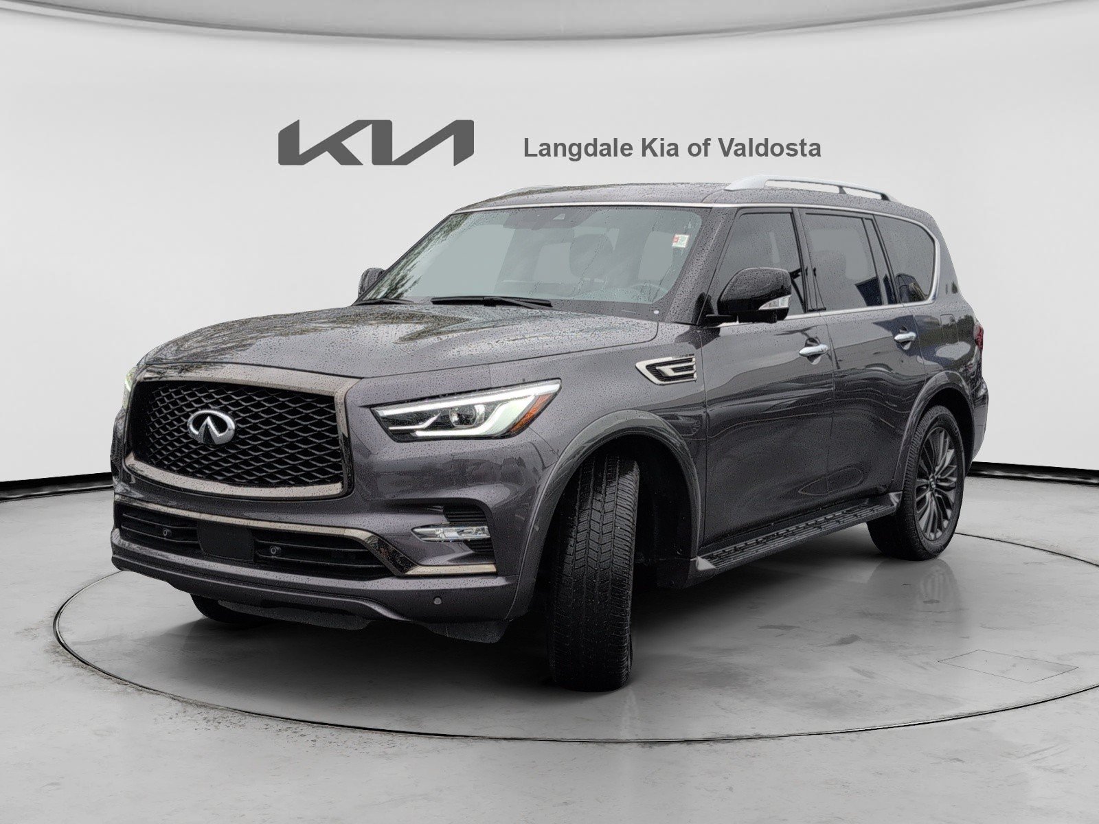 Used 2024 INFINITI QX80 Sensory AWD/4WD image 11