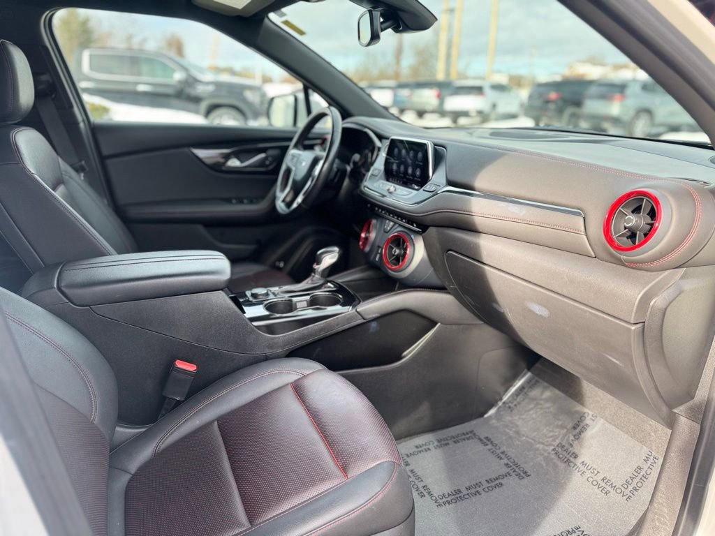 Used 2022 Chevrolet Blazer RS image 11