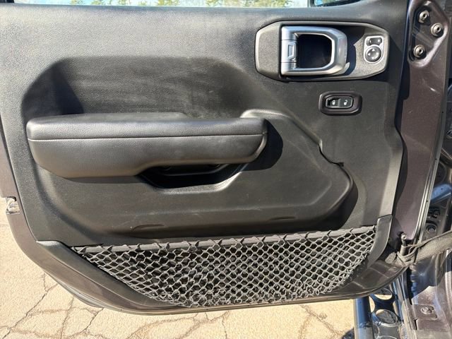 Used 2018 Jeep Wrangler Unlimited Rubicon image 10