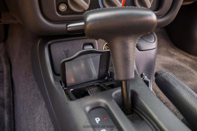 Used 1997 Pontiac Firebird Coupe w/ Opt Pkg image 64