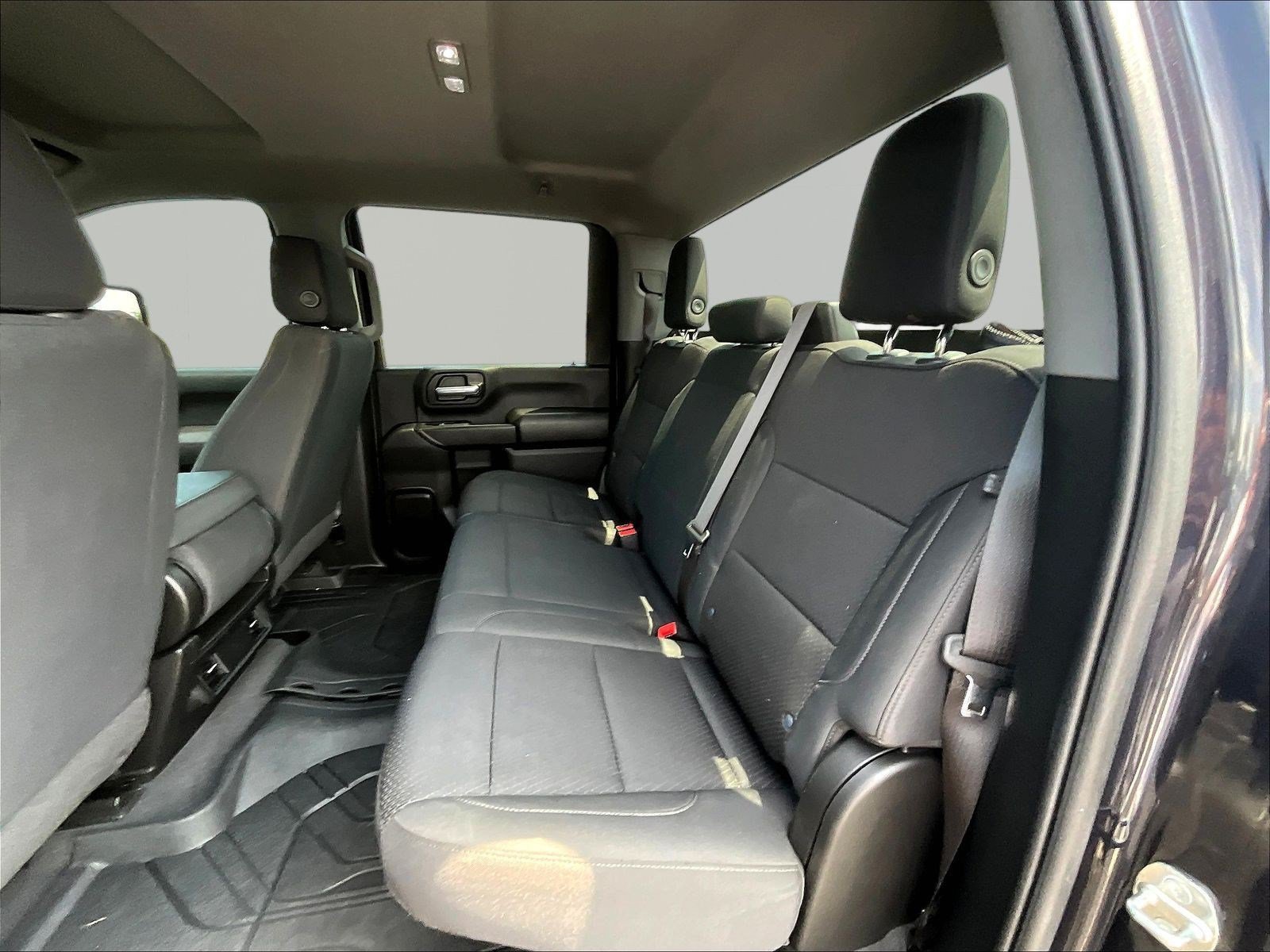 Used 2024 Chevrolet Silverado 2500 Custom AWD/4WD image 21
