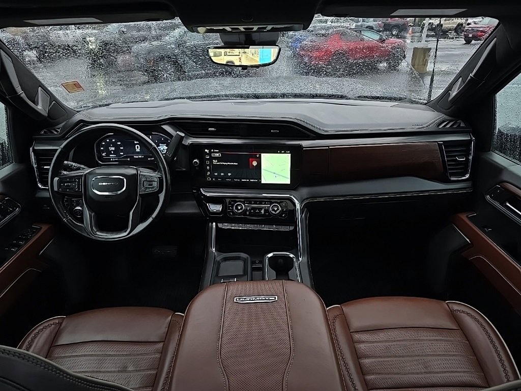 Used 2024 GMC Sierra 3500 Denali Ultimate image 31