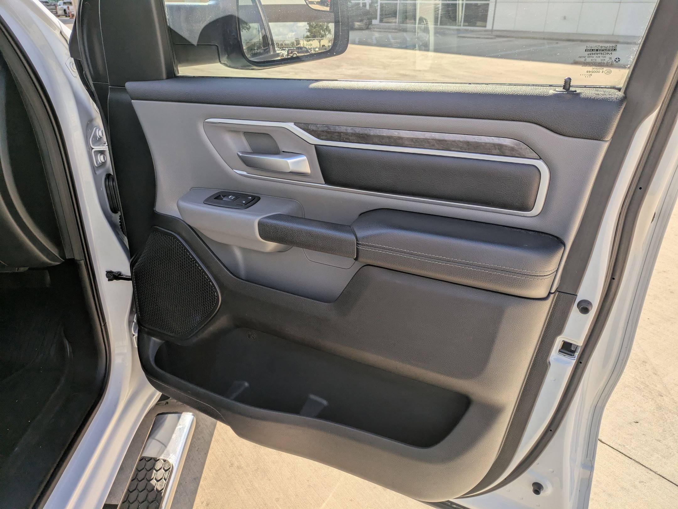Used 2021 RAM 1500 Lone Star image 29