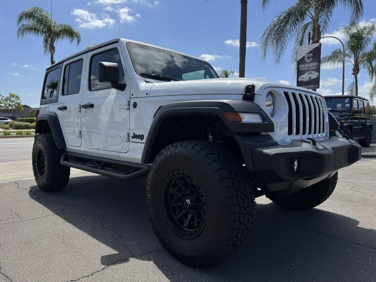 Used 2024 Jeep Wrangler Sport S AWD/4WD image 9
