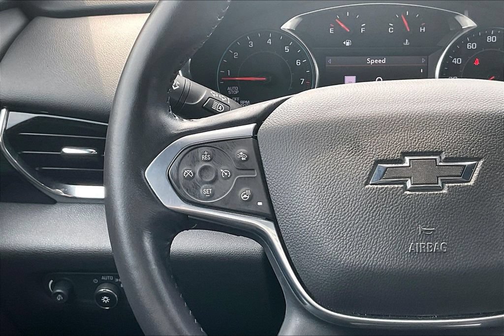 Used 2022 Chevrolet Traverse RS FWD image 11