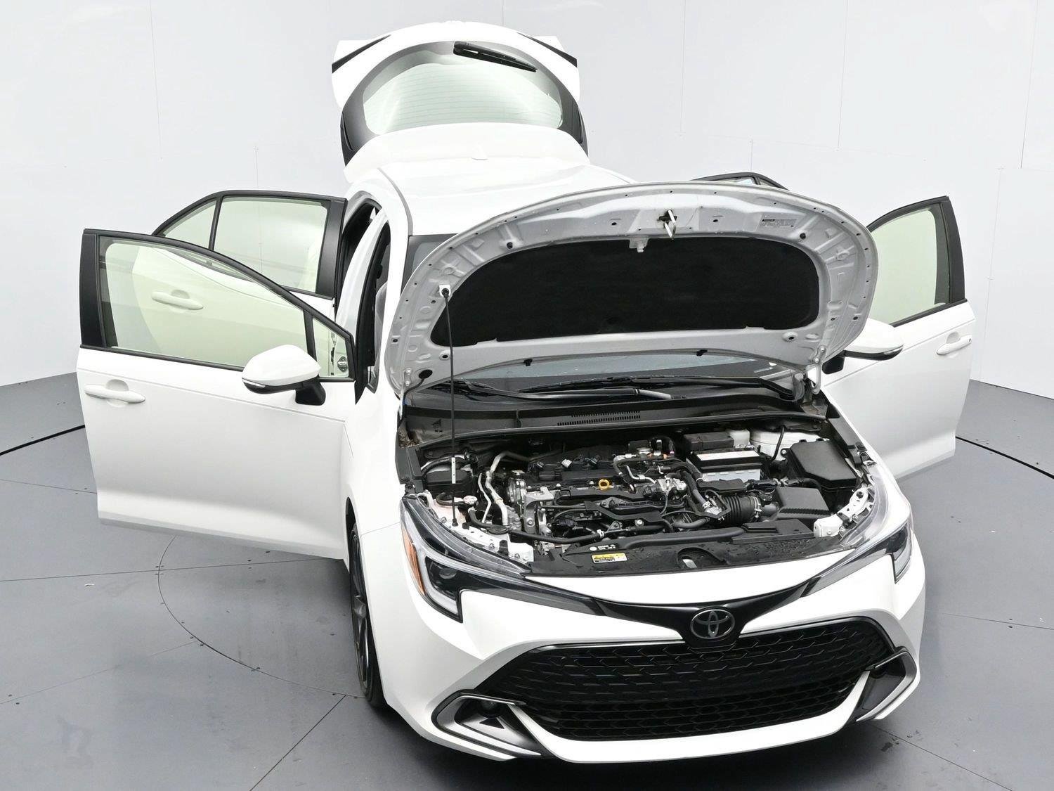 Used 2024 Toyota Corolla XSE FWD image 42