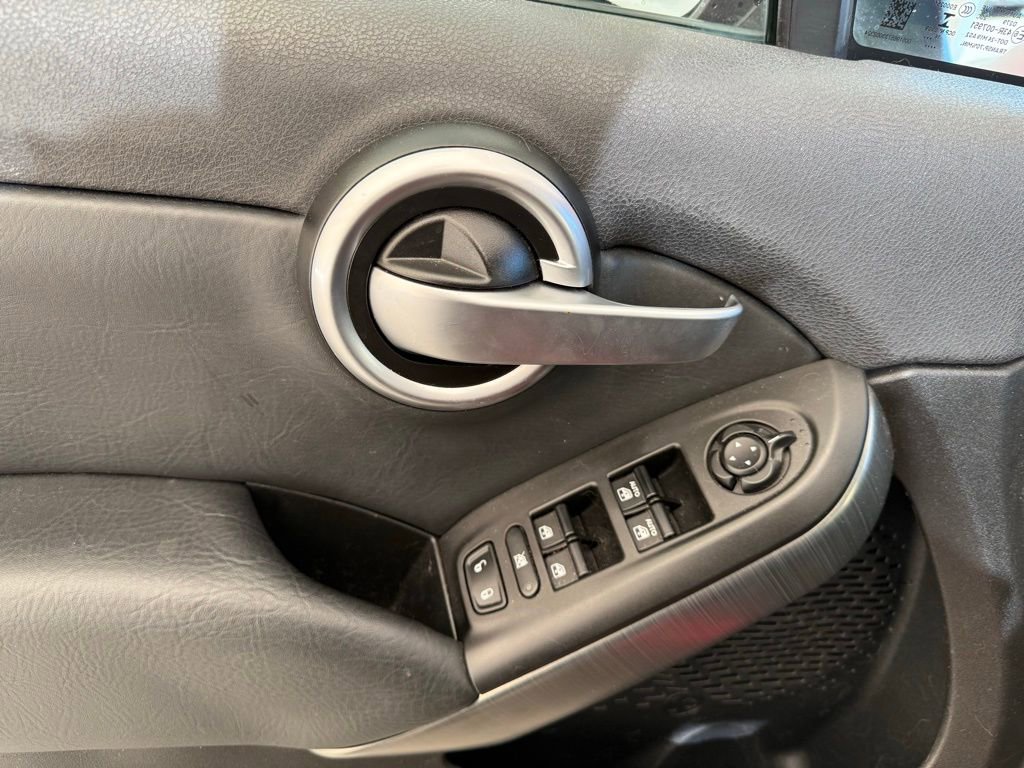 Used 2017 FIAT 500X Lounge w/ Lounge Premium Package (AWD) image 12