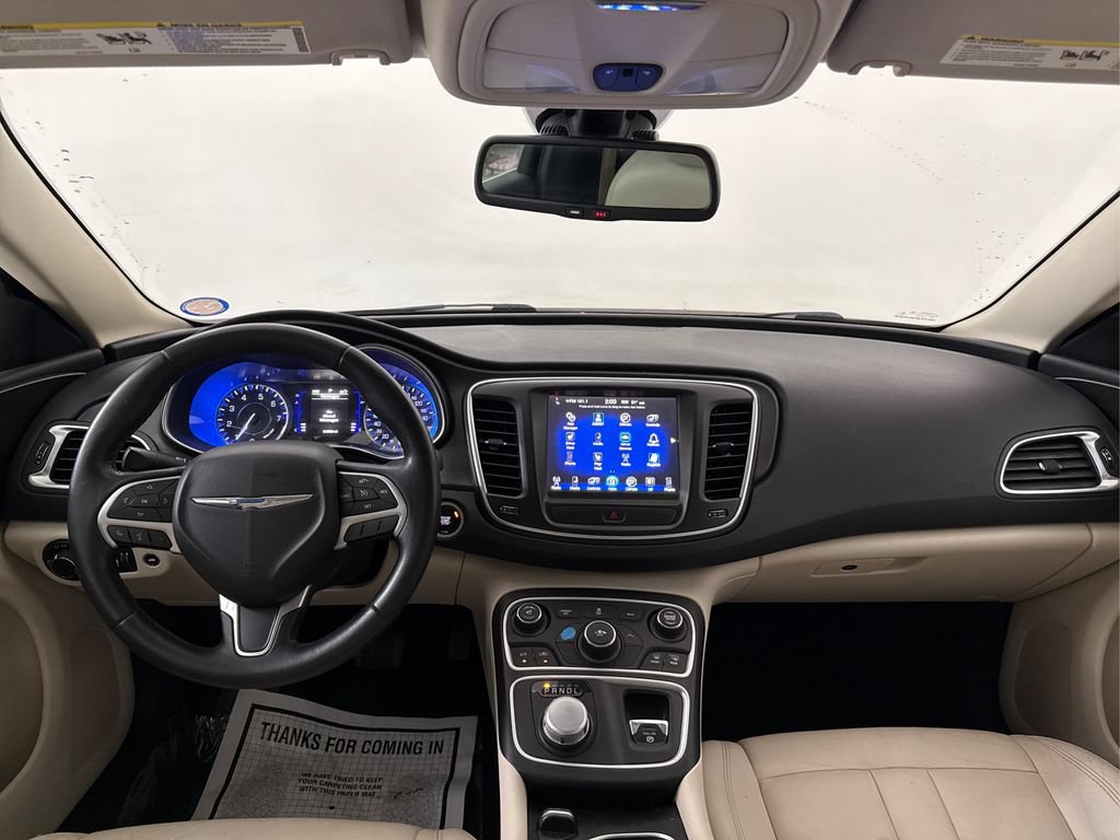 Used 2017 Chrysler 200 Limited Platinum FWD image 40