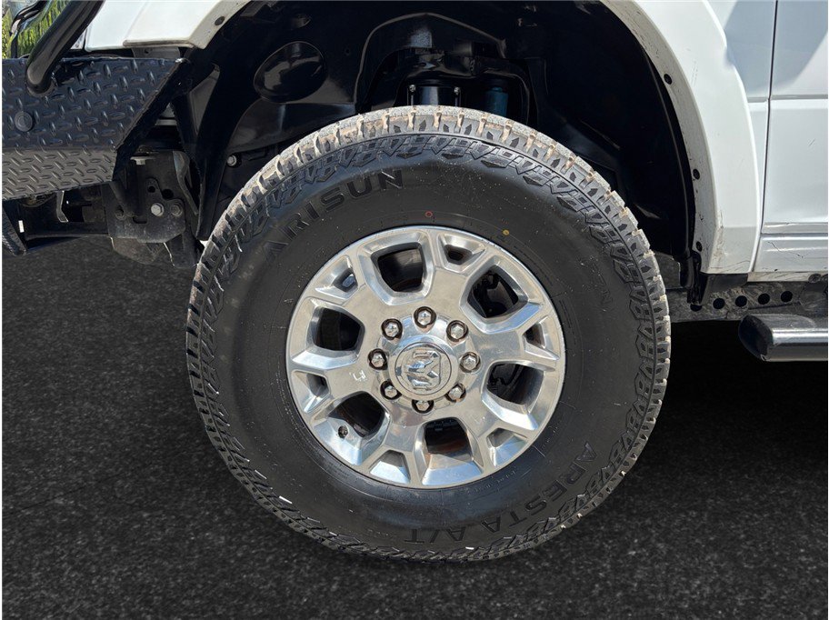 Used 2022 RAM 2500 Laramie w/ Safety Group B image 13