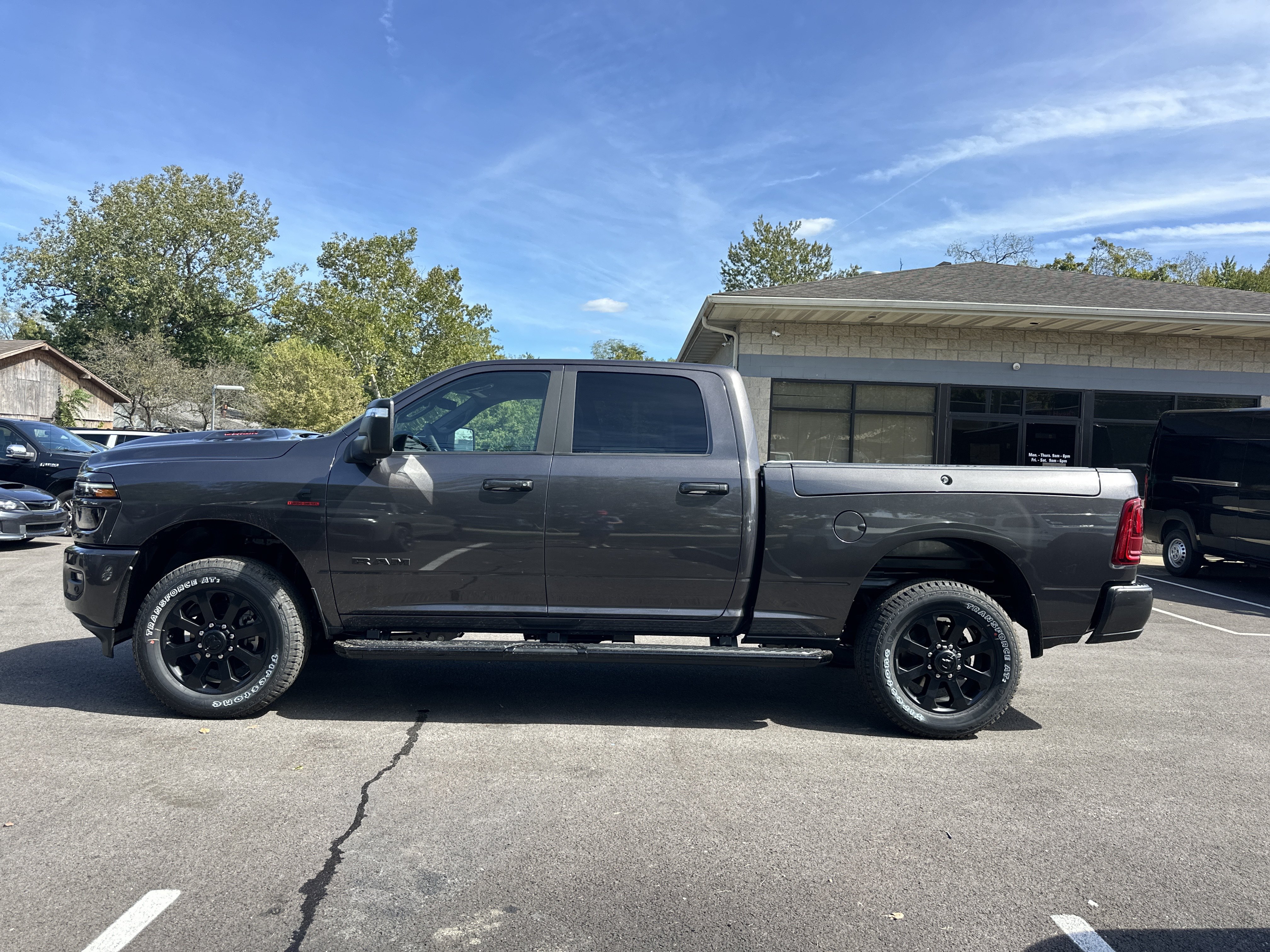 New 2027 RAM 2500 Laramie AWD/4WD image 25