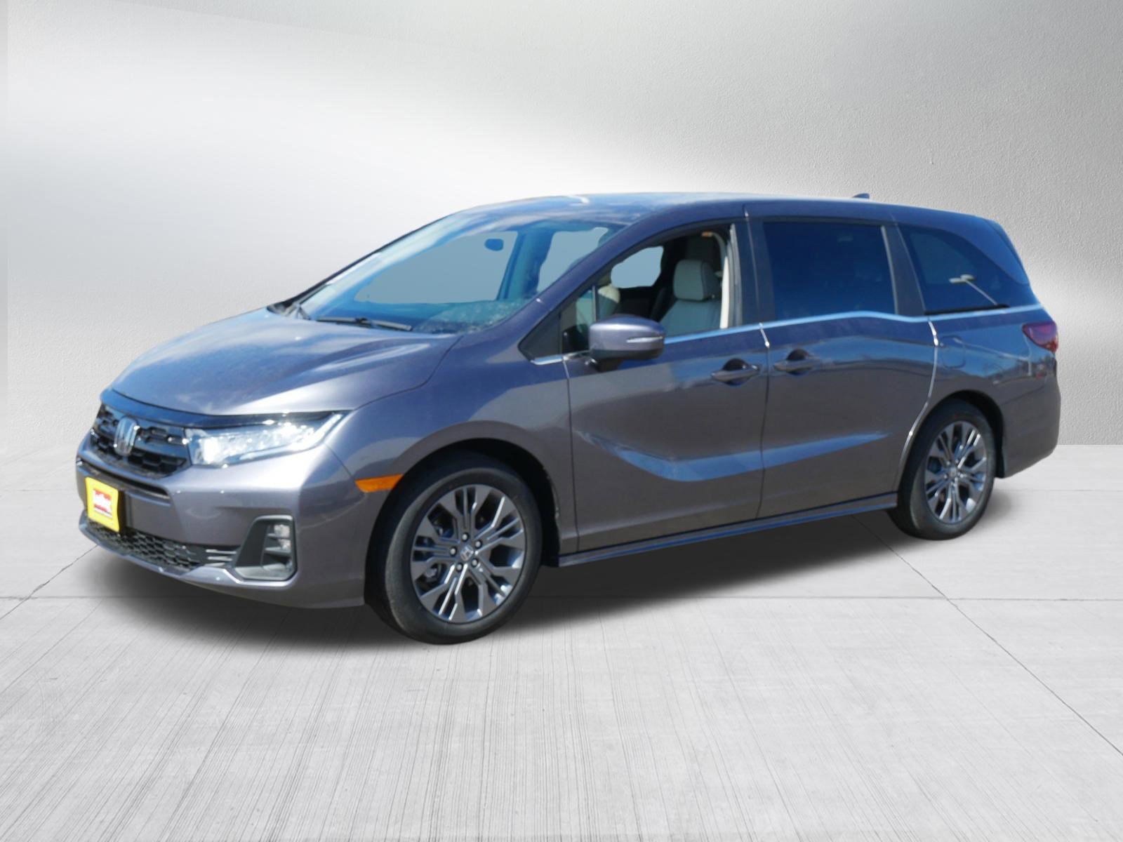Certified 2026 Honda Odyssey Touring image 3