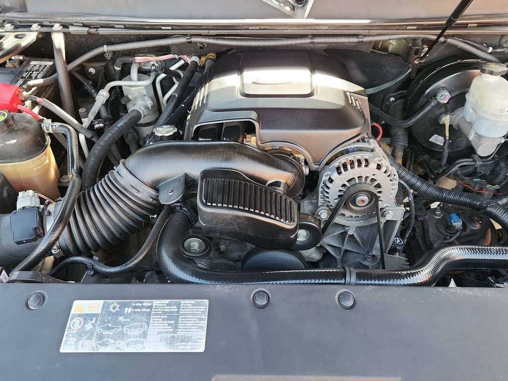 Used 2013 Cadillac Escalade Luxury AWD/4WD image 18