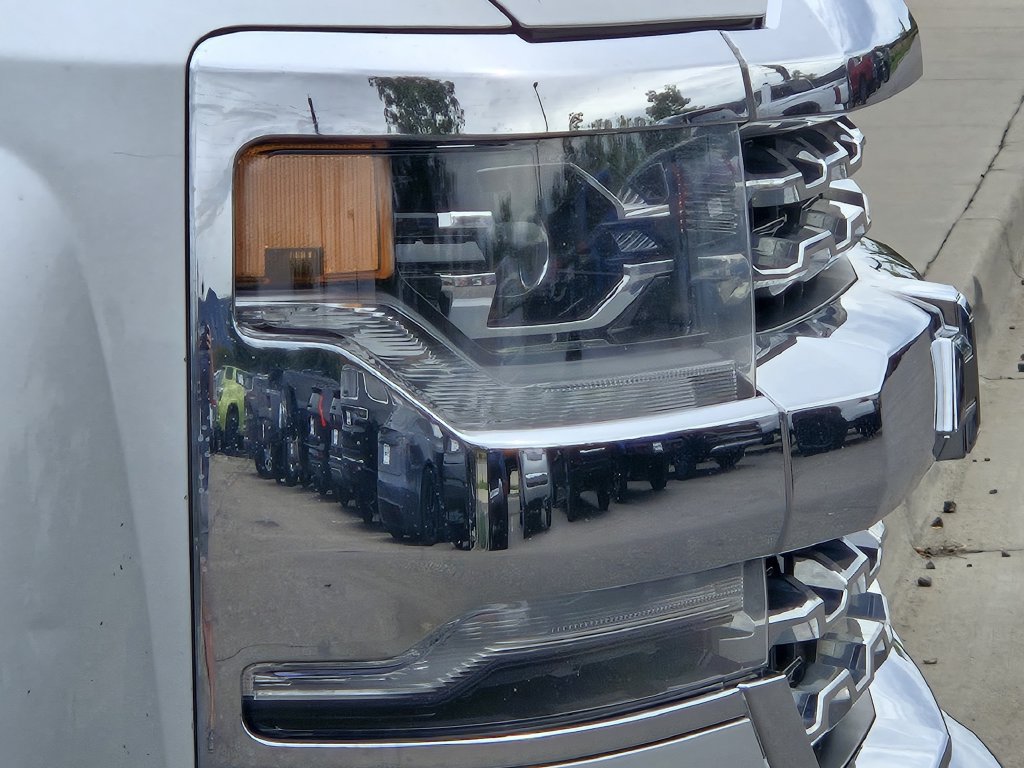 Used 2017 Chevrolet Silverado 1500 LTZ w/ LTZ Plus Package AWD/4WD image 11