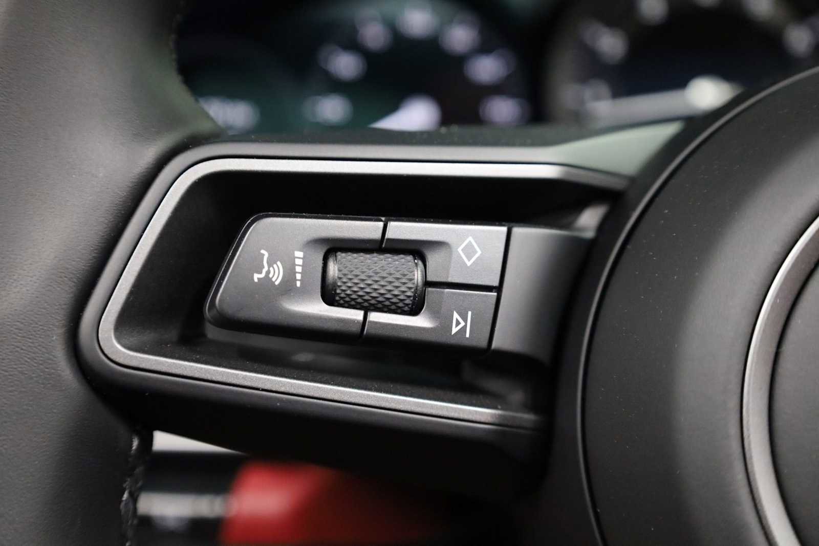 Certified 2024 Porsche 911 Targa 4S image 23