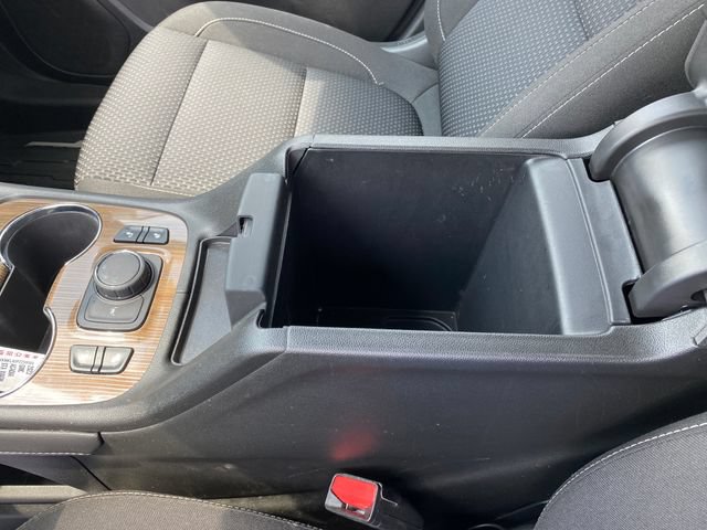 Certified 2023 GMC Acadia SLE w/ Driver Convenience Package FWD image 14